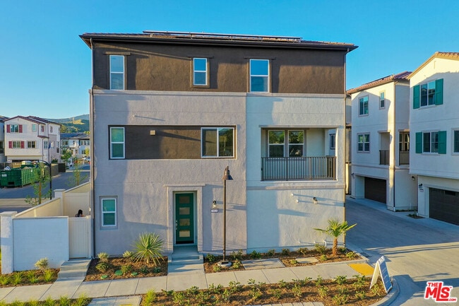 Building Photo - 3015 Tallahassee Ln