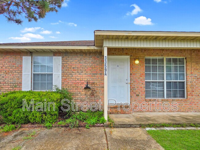 Building Photo - 3359 Greenbriar Circle