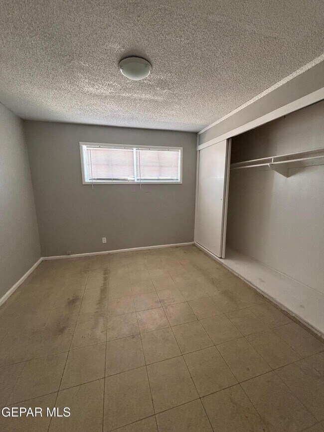 Foto del edificio - 3906 Harrison Ave