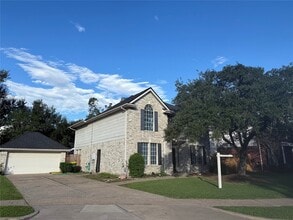 Building Photo - 1809 Oakland Cir