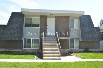 Building Photo - 941 N 350 E
