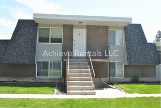 Building Photo - 941 N 350 E