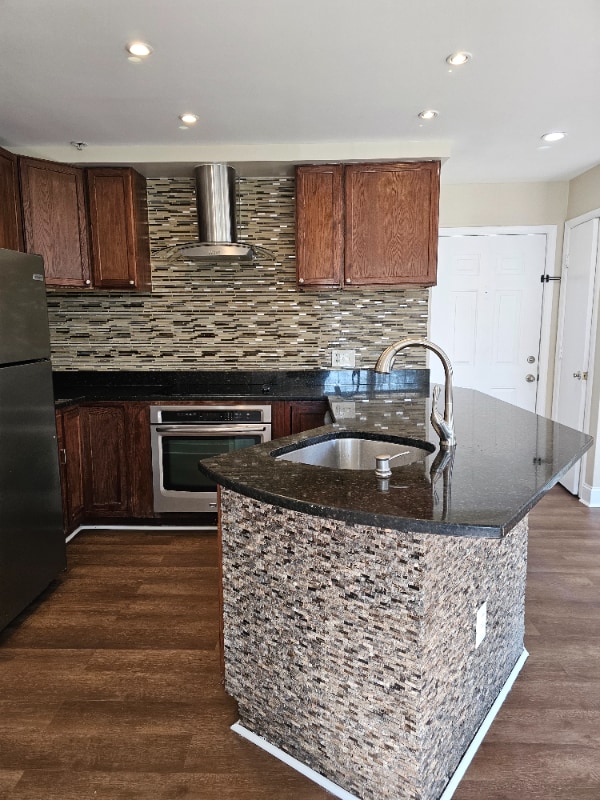 Foto del edificio - 10504 Beacon Ridge Dr