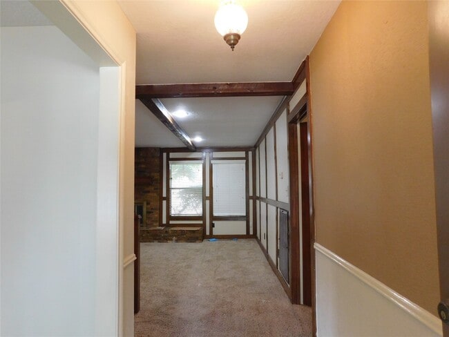 Building Photo - 4 Kingsley Ct