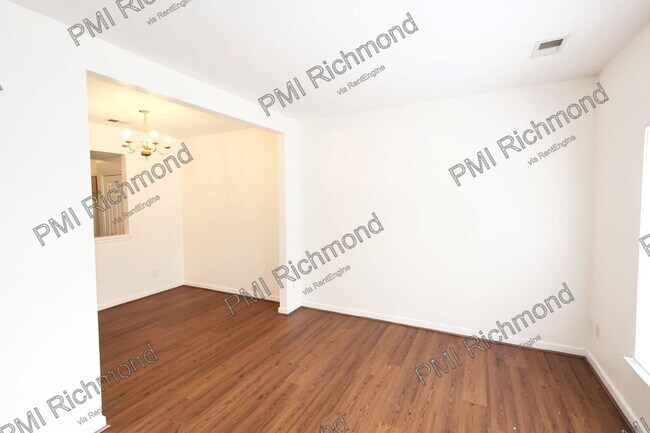 Foto del edificio - 8607 Millstream Dr