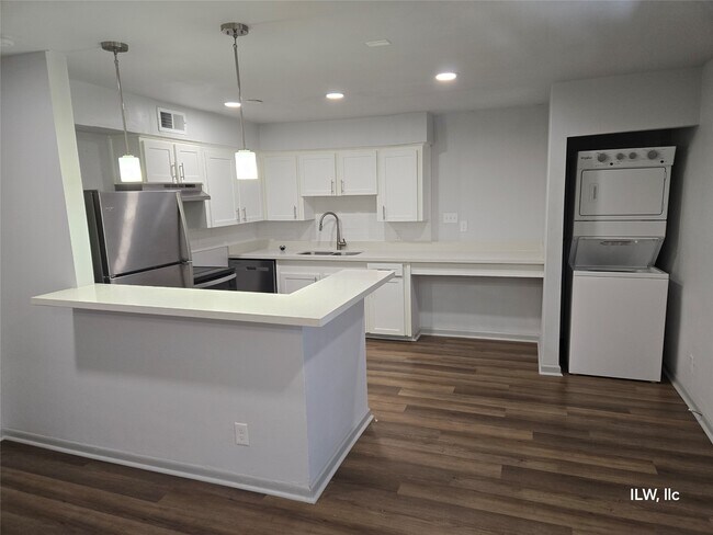 Foto del edificio - 815 Harvard St