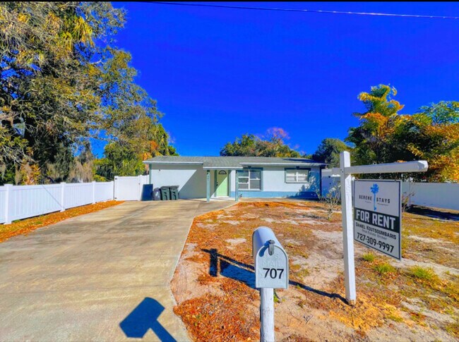 Foto del edificio - 707 E Spruce St