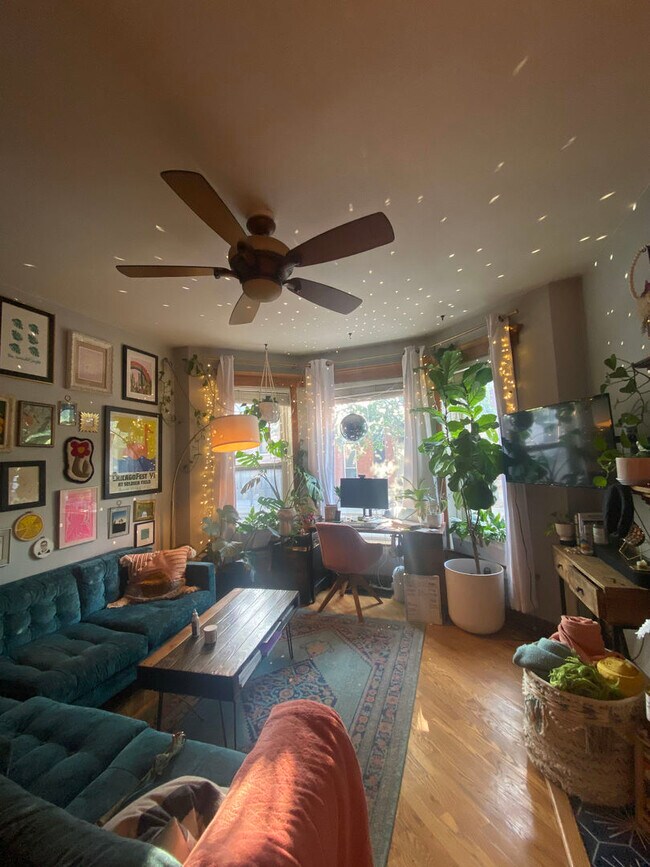 Foto del edificio - 1210 N Marion Ct