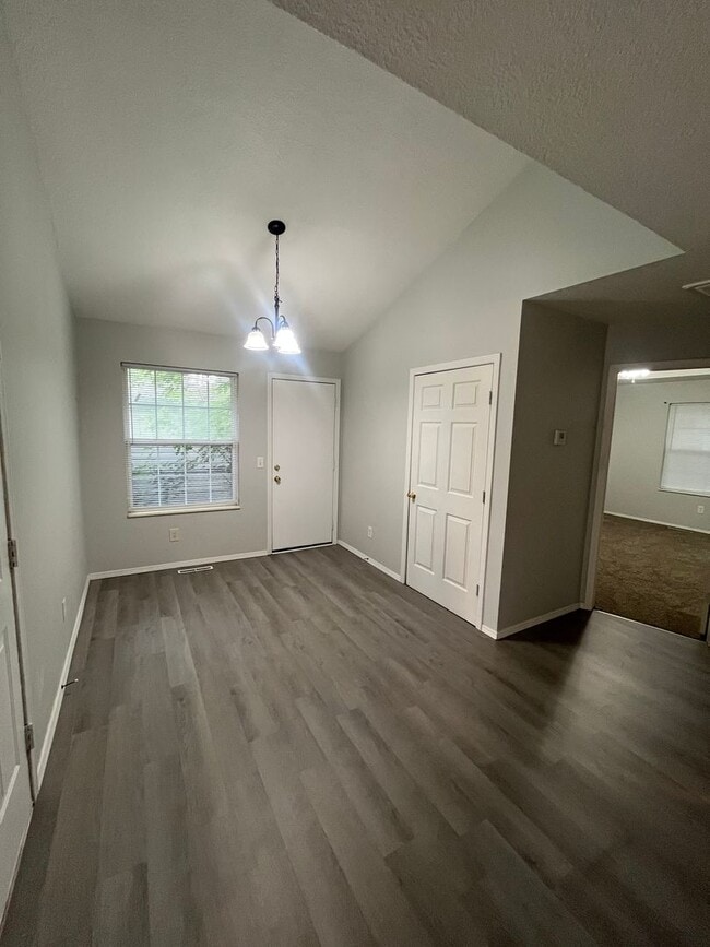 Building Photo - Step inside!  You will love what you see.