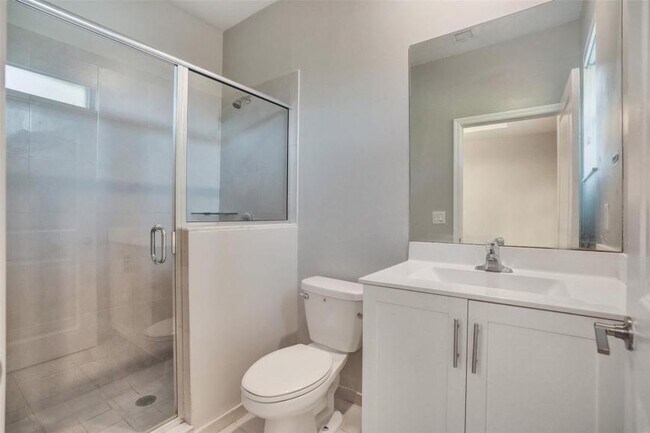 Foto del edificio - 3 bedroom in North Miami Beach FL 33179