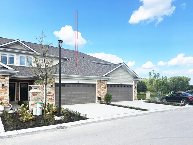 Foto del edificio - 110 Lily Ln