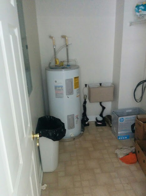 Laundry room - 65 Weyman Ave SW
