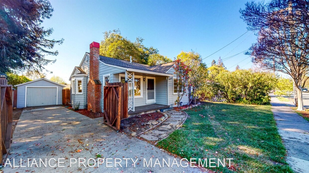 Primary Photo - 2 br, 1 bath House - 1945 Nordyke Avenue