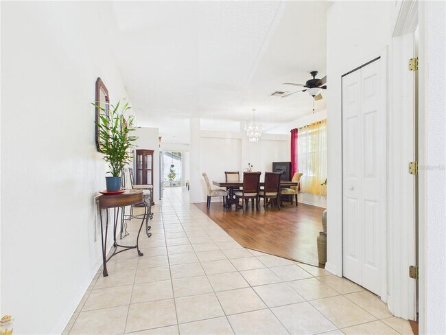 Foto del edificio - 17353 Lawn Orchid Loop