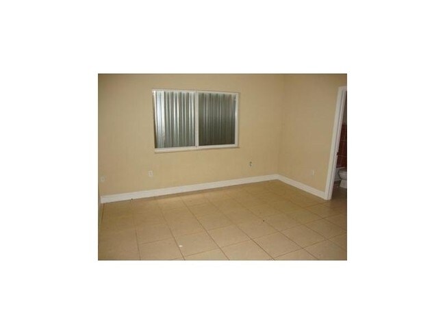 Foto del edificio - 1285 NW 59th St