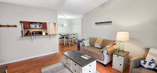Foto del edificio - 2421 Beachview Dr