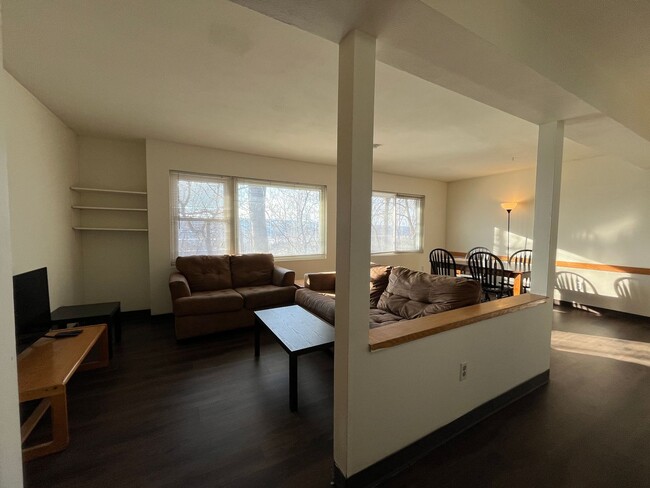 Interior Photo - Ravenwood Apartments