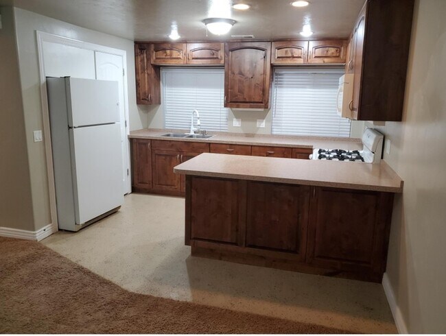 Building Photo - 13722 Mt Cortina Way