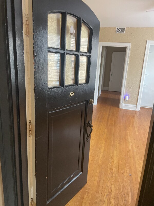 Foto principal - 7553 Byron Pl