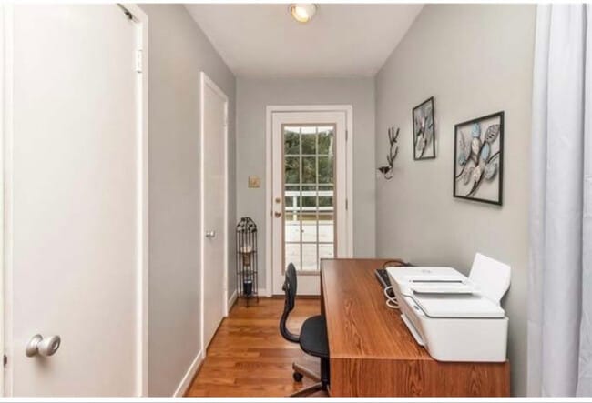 Building Photo - 315 Bomar Pl