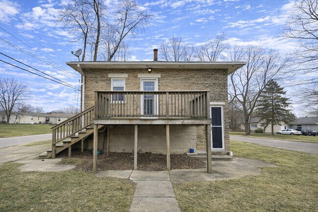 Foto del edificio - 1200 Ada St