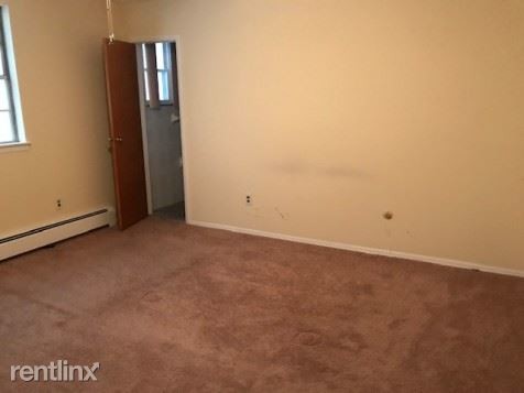 Building Photo - 3 br, 1.5 bath Apartment - 621 Park Ave # B2