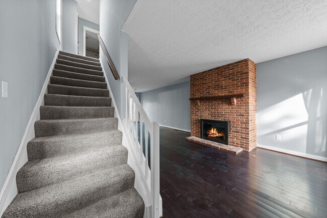 Foto del edificio - 444 Edinburgh Rd