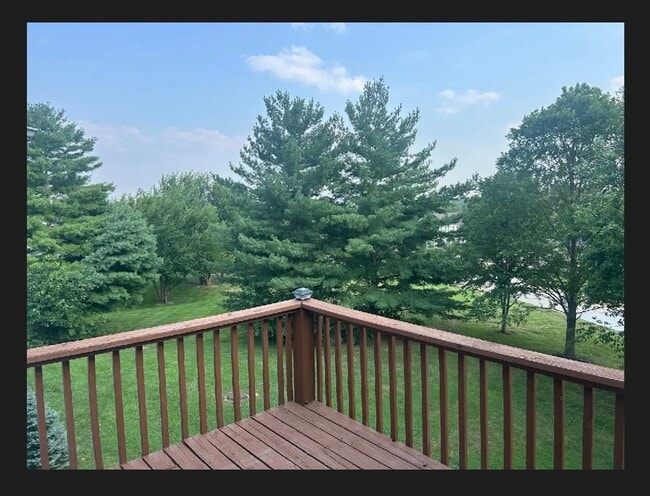 Building Photo - Stone Ridge