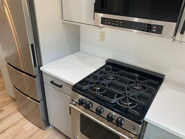 Foto del edificio - 14954 Moorpark St