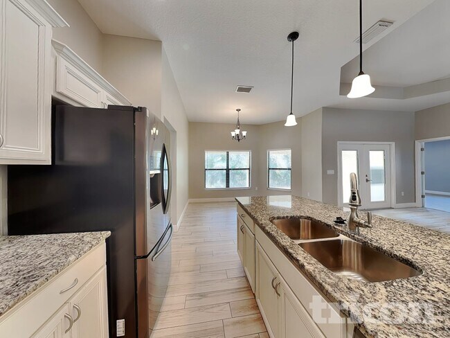 Foto del edificio - 4003 Augustine Rd