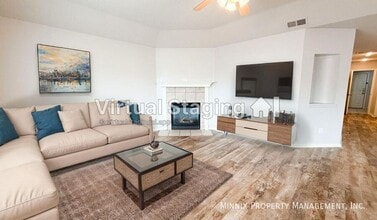 Building Photo - 3206 111th St