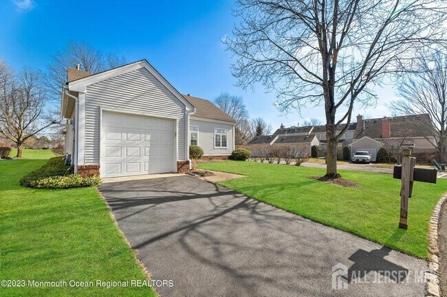 Building Photo - 48 Rutland Ln