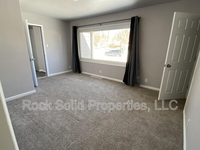Building Photo - 2020 Dunn Ave