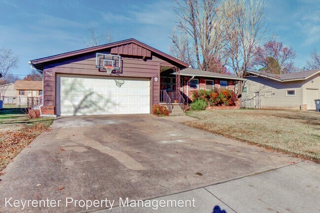 Building Photo - 3 br, 1.5 bath House - 3909 E 40th St