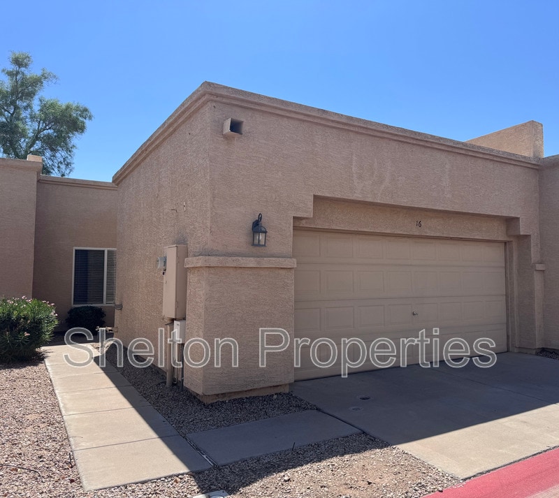 Photo - 625 N Hamilton St