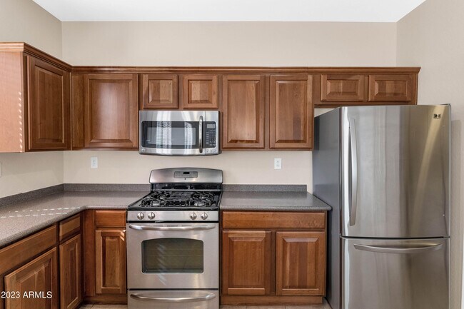Building Photo - 40291 N La Cantera Dr