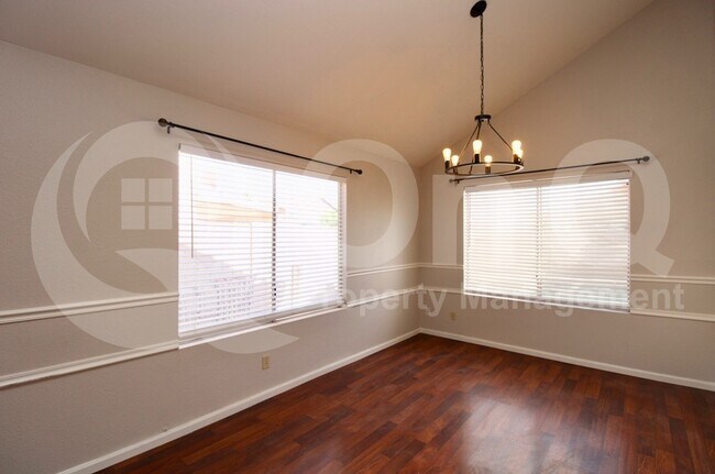 Foto del edificio - 431 E Sierra Madre Ave