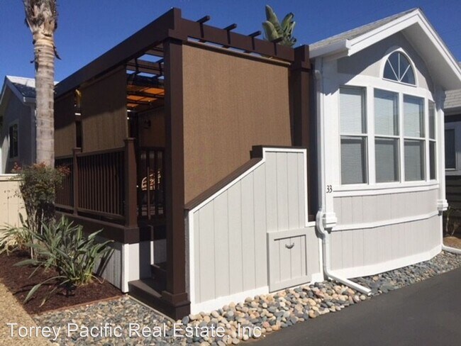 Foto del edificio - 2 br, 1 bath House - 1624 N. Coast Highway...