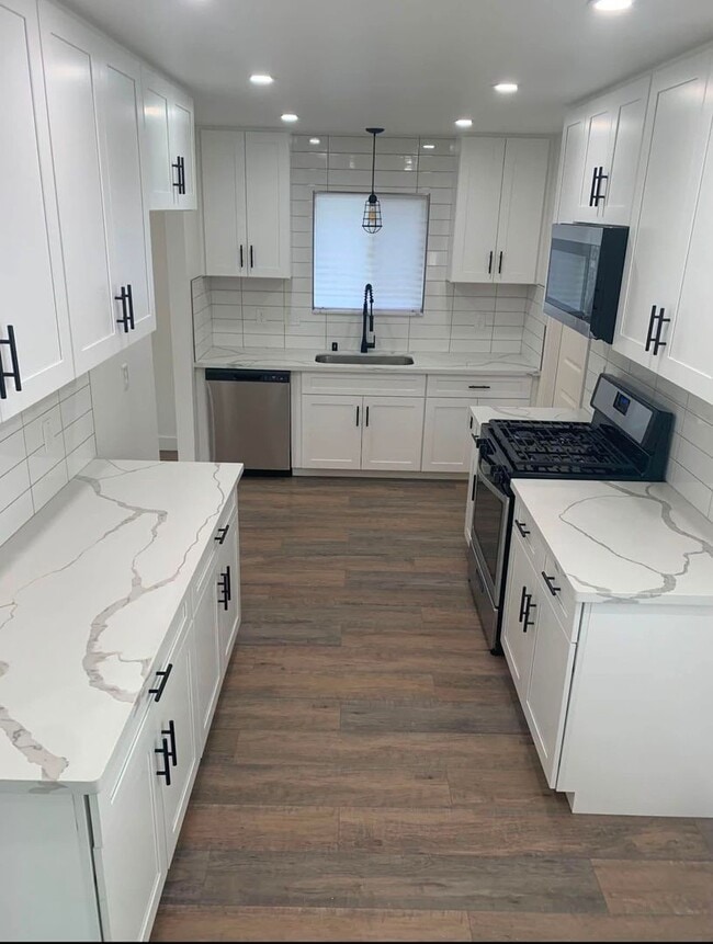 Photo - Home for Rent in Rosemont Park – Sacramento!