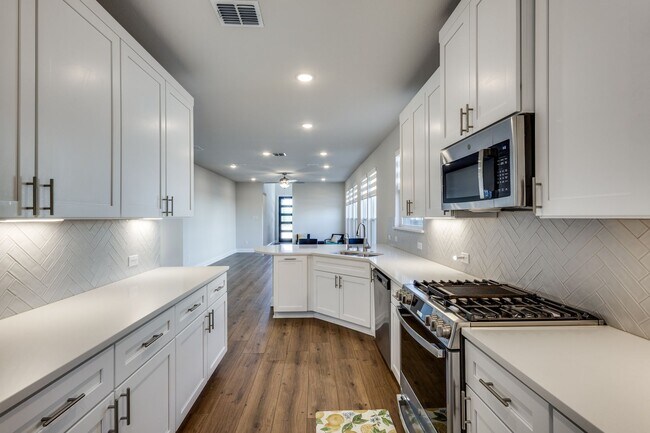 Foto del edificio - 10538 Downy Cup Dr