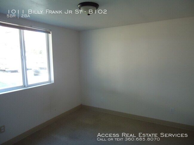 Building Photo - 1011 Billy Frank Jr. St