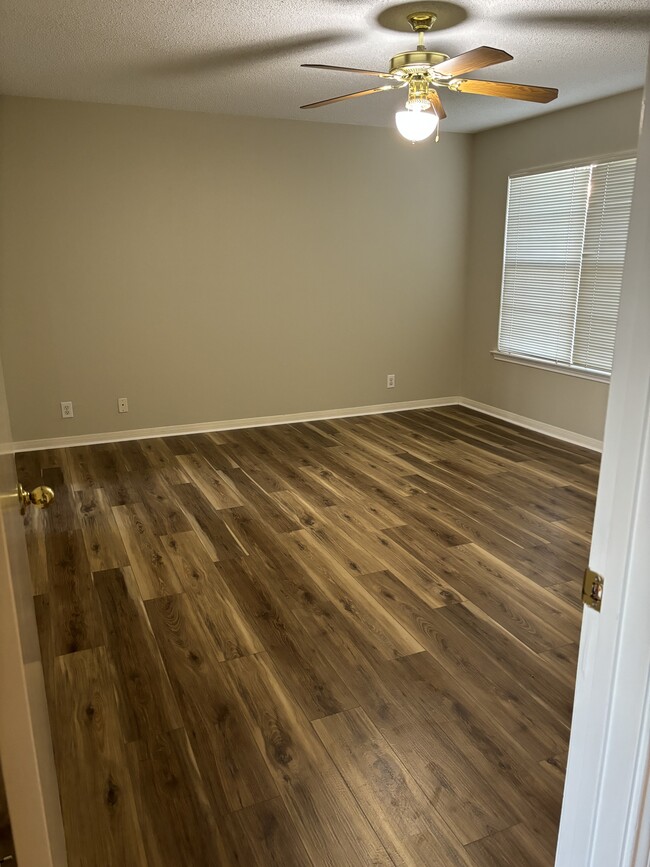 Building Photo - 119 Cibolo Bridge Dr