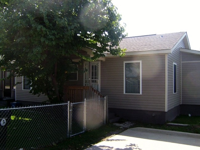 Photo - 1802 5th E Ave House