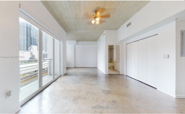 Building Photo - 133 NE 2nd Ave