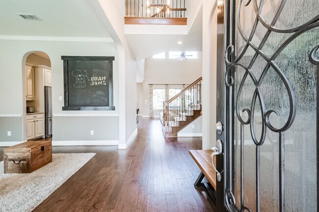 Foto del edificio - 27002 Calaway Falls Ln