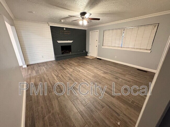 Building Photo - 4717 NW 57th St