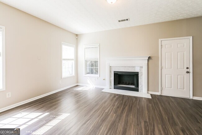 Foto del edificio - 2415 Crestwicke Crossing Ct