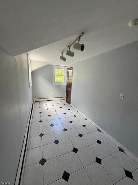 Foto del edificio - 112 Stiles St