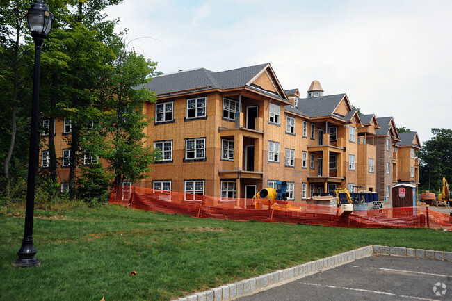 Building Photo - Nolan's Ridge