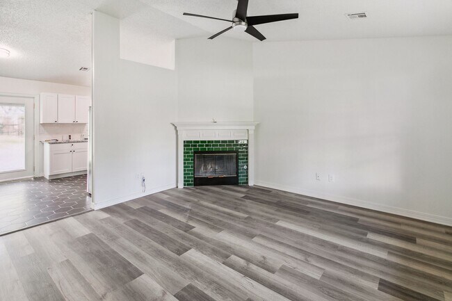 Foto del edificio - Beautifully Renovated 3/2 Home for Rent!